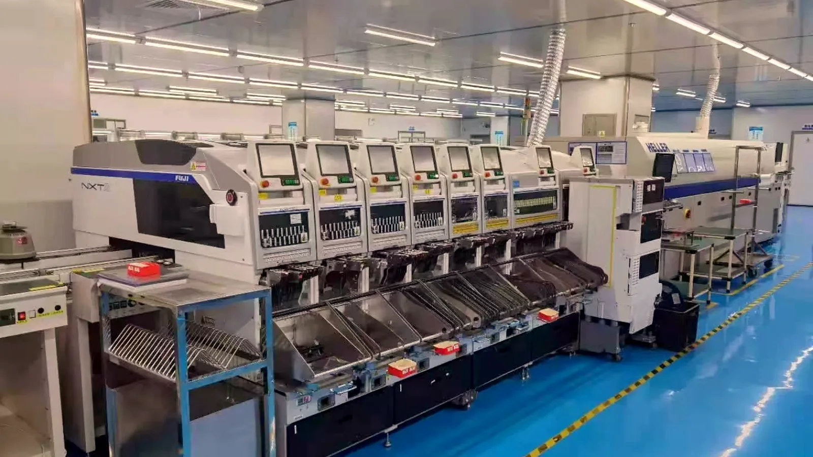 SMT placement line with component reels